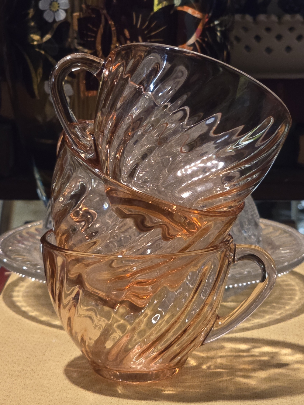 Vintage Style Swirled Glass Teacup -Rosa/Pink, France